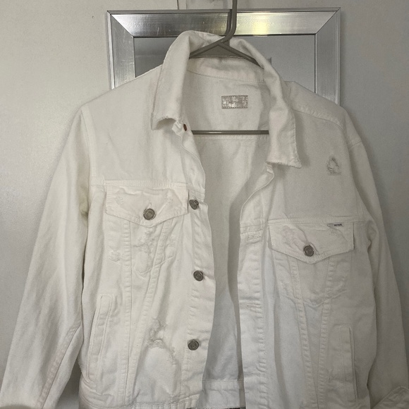 White distressed Jean jacket - Picture 1 of 7
